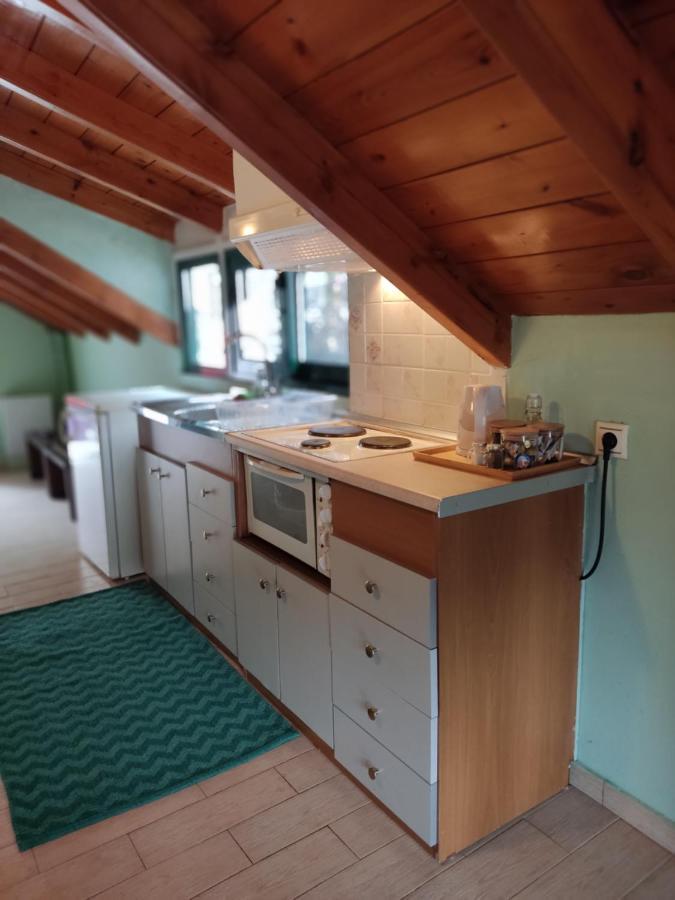 Kristi'S Homes - "Beautiful Attic" In Димицана Экстерьер фото